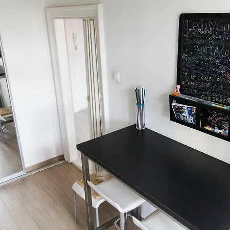 Queen Bed * Budapest