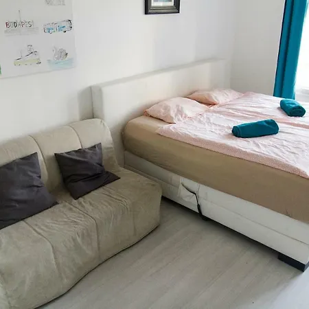 Queen Bed ブダペスト